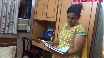 Amateur Indian Babe Sexy Lily Hot Videos free video