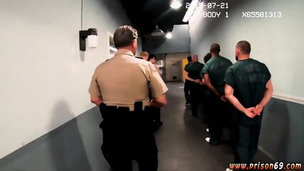 Down Syndrome Man Getting Gay Blowjob Making The Guards Happy free video